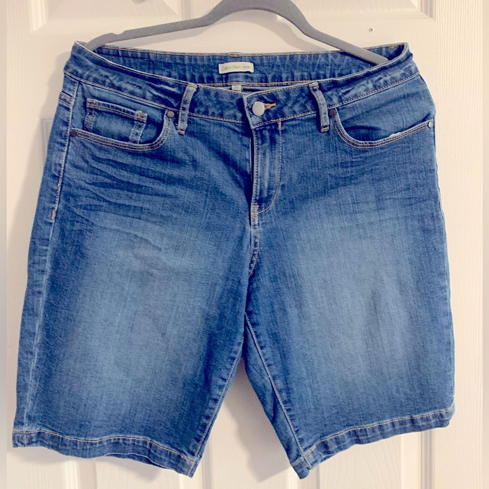 Calvin Klein Bermuda Shorts